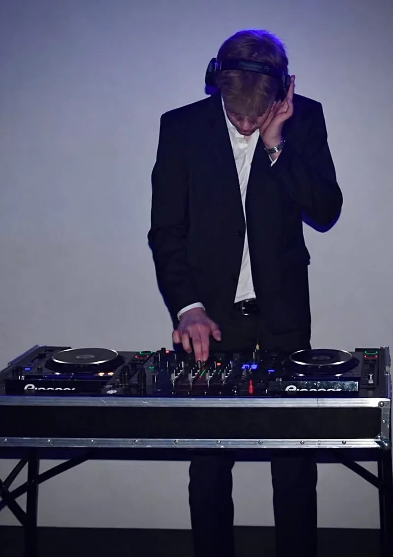 DJ Andreas Trosborg